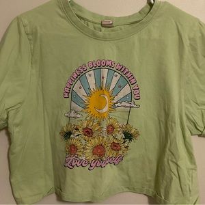 Fun Green Cropped Tee